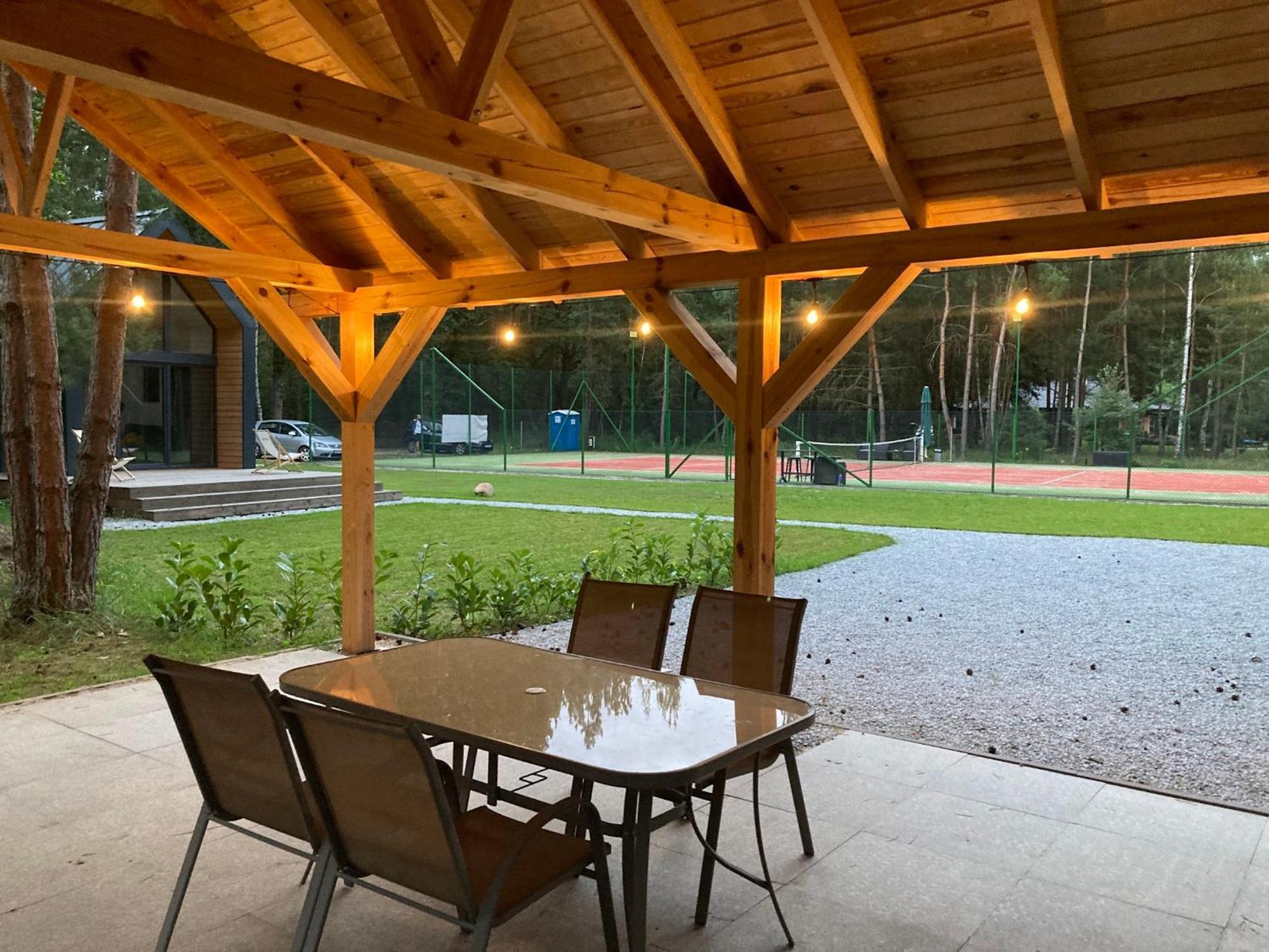 Domek Quatro Brzezinki Bagian luar foto